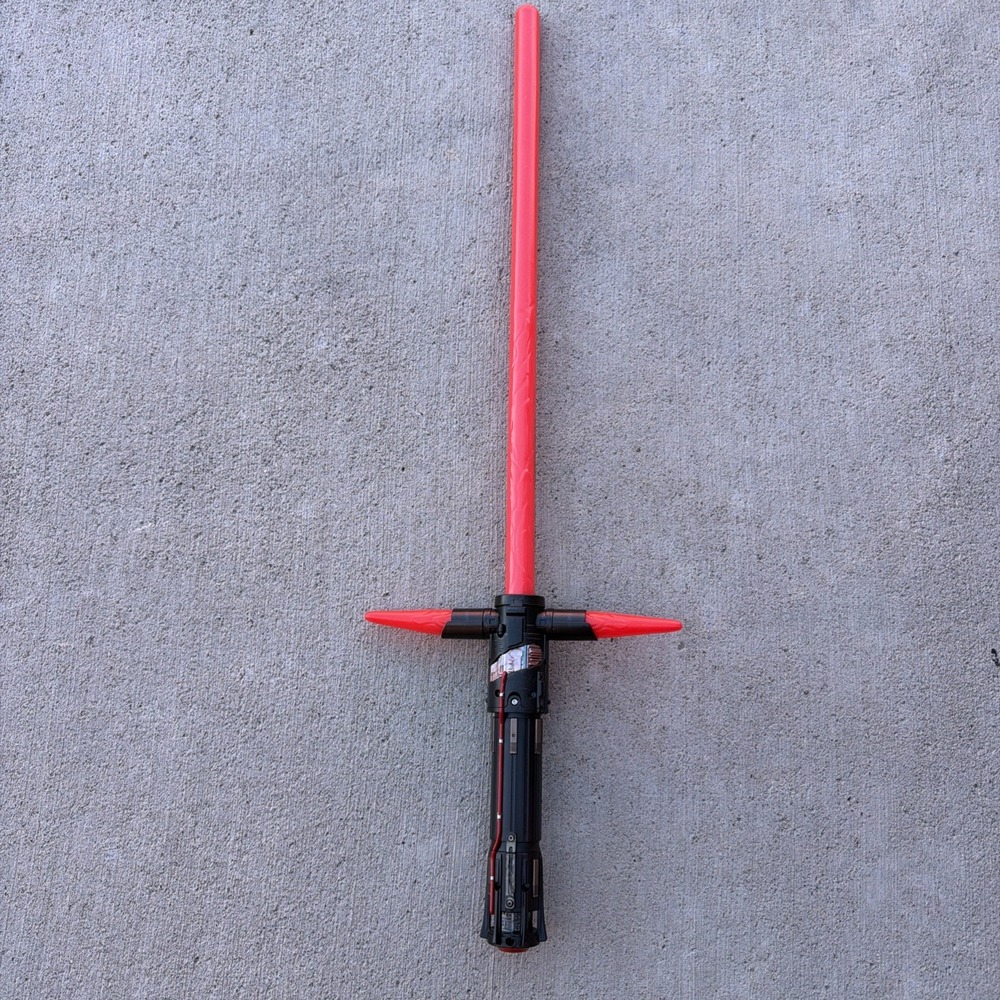 Star Wars Kylo Ren Red Lightsaber Disney Store Light Sounds Crossguard 33"